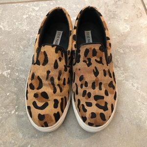 Steve Madden slide ons